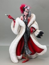 Disney showcase cruella for sale  Lynnwood