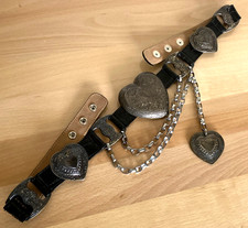 Cinto de coração vintage Streets Ahead Mia couro de crocodilo preto corrente concho estrela do rock 32" P, usado comprar usado Cinto de coração vintage Streets Ahead Mia couro de crocodilo preto corrente concho estrela do rock 32" P, usado comprar usado  Enviando para Brazil