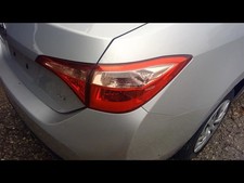 Usado, Lanterna traseira de passageiro sedã quarto de painel montado se encaixa 17-19 COROLLA 346219 comprar usado  Enviando para Brazil