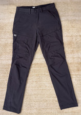 Pantaloni trekking helly usato Pantaloni trekking helly usato  Spedire a Italy