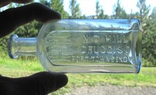 Oz. 1870s port for sale  Cottonwood