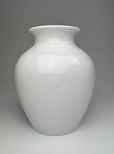 Weiße vintage porzellanvase gebraucht kaufen Weiße vintage porzellanvase gebraucht kaufen  Frechen