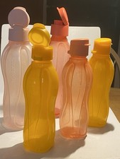 5 garrafas de água reutilizáveis Tupperware ECO sem BPA - 2 24 oz/3 16 oz comprar usado  Enviando para Brazil