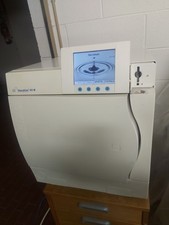 Melag vacuklav autoclave usato  Genova
