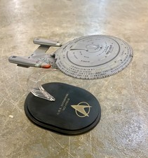 Veículos 2018 Quantum Mechanix QMX Mini Masters Star Trek TNG EUA Enterprise comprar usado  Enviando para Brazil
