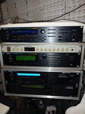 Expander roland d550 usato  Vercelli