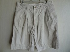 Pantacourt blanc bermuda d'occasion Pantacourt blanc bermuda d'occasion  Villecresnes