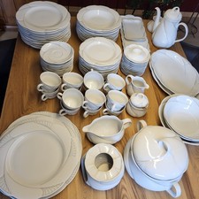 Umfangreiches geschirrset 12 gebraucht kaufen  Werther