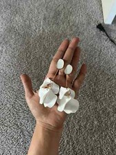 White flower earrings for sale  Gwynn Oak