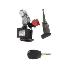 barillets serrure clio 1 d'occasion barillets serrure clio 1 d'occasion  Livron-sur-Drôme