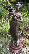 Antica statua donna usato  Cesate
