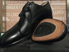 Scarpe eleganti classiche usato  Roma