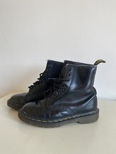 Dr. martens 1460 usato  Bologna