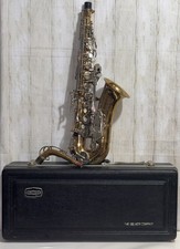 Alto saxophone case for sale  Dover