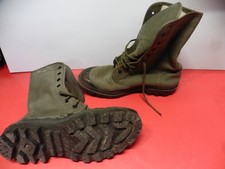 Lot paire chaussure d'occasion  Labastide-Rouairoux