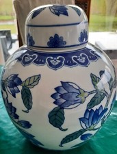 Potiches chinoises couvercles d'occasion  Grignols