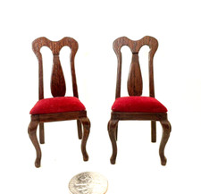 DUAS CADEIRAS LATERAIS MINIATURA DE NOGUEIRA ESCALA MENOR COM ASSENTO MARROM POR FANTÁSTICO comprar usado  Enviando para Brazil