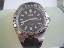 Citizen Eco-Drive relógio masculino titânio WR 100 dias/data SS mostrador preto funciona comprar usado  Enviando para Brazil