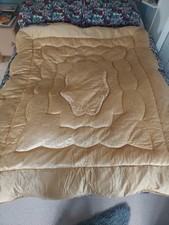 Silky gold quilt for sale  RICKMANSWORTH