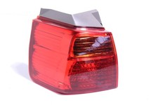 Heckleuchte aussen links gebraucht kaufen Heckleuchte aussen links gebraucht kaufen  Schloß Holte-Stukenbrock