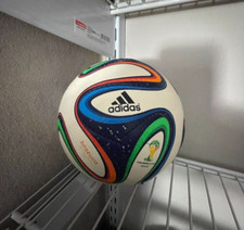 Mini bola Brazuca Adidas (tamanho 1) Copa do Mundo 2014 comprar usado  Enviando para Brazil