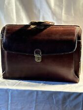 Ancien cartable porte d'occasion  Fougerolles-du-Plessis