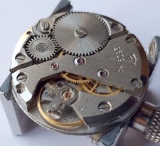 RAKETA 2609.HA - CORRE E MANTÉM O TEMPO - Movimento de relógio russo para peça WATCHMAKERS comprar usado  Enviando para Brazil