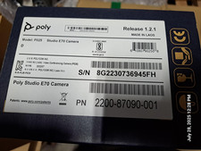 Câmera de videoconferência Polycom Studio E70 4K modelo P025 - 2200-87090-001 comprar usado  Enviando para Brazil