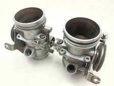 Coppia corpi farfallati usato Coppia corpi farfallati usato  Italia