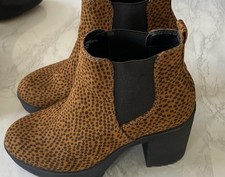 Women leopard print for sale  SHOTTS
