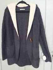 Manteau cardigan gris d'occasion  Condé-sur-Noireau