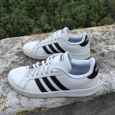 Sneakers uomo bianche usato  Siena