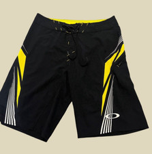 Usado, Bermuda de banho masculina OAKLEY Blade II, preta e amarela | Masculina: 31 comprar usado  Enviando para Brazil