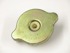 Tappo radiatore acqua usato  Siracusa