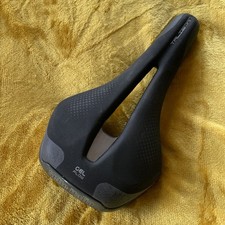 Selle italia gel for sale Selle italia gel for sale  CHESTER