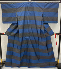 Kimono japonês vintage poliéster preto tradicional autêntico comprimento 64 polegadas, usado comprar usado  Enviando para Brazil