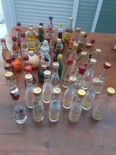 Lot mignonnettes alcool d'occasion  Bordeaux-