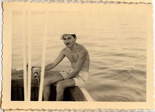 Homme assis barre d'occasion  Colmar