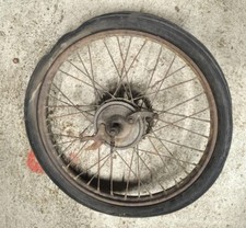 Roue arriere pneu d'occasion  Le Cendre