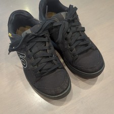 5.10 five ten for sale  Mercer Island