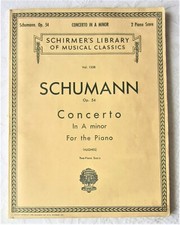 Schumann piano concerto usato  Paderno Dugnano