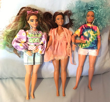 beautiful dolls three for sale beautiful dolls three for sale Mount Carmel
