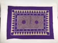 Hmong paj ntaub for sale  Holder