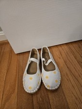 Nwot girls size for sale  Clarksville