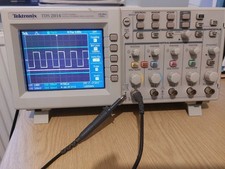 Tektronix digital oscilloscope for sale  CAMBRIDGE