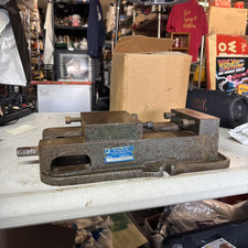 Kurt d675 jaw for sale  San Martin