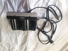 Estação de carregamento NYKO Wii #87016-A50 com cargas de bateria recarregáveis 2 controles remotos comprar usado  Enviando para Brazil