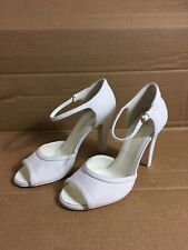 Scarpe con tacco usato  Como