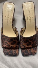 women worn heels never s for sale women worn heels never s for sale Las Vegas