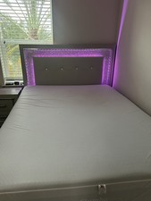Queen size bed for sale  Jacksonville